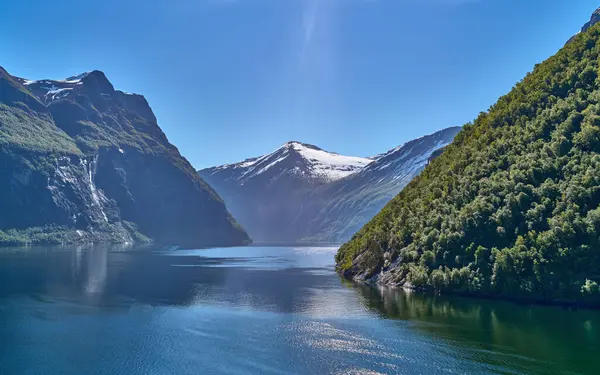 Noorwegen Het Prachtige Natuurlijke Landschap Van Geireanger Fjiord — Stockfoto