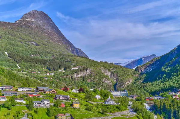 Norvegia Splendido Scenario Naturale Del Fiordo Geireanger Vista Sul Villaggio — Foto Stock