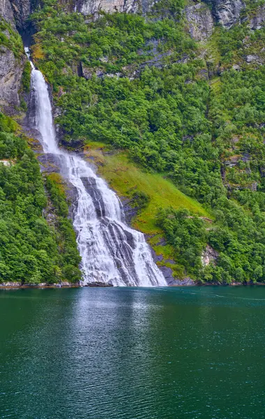 Norvège Splendide Paysage Naturel Fjiordv Geireanger Vue Sur Cascade Pretender — Photo