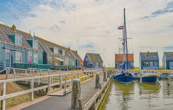 Marken, Hollanda, liman evleri