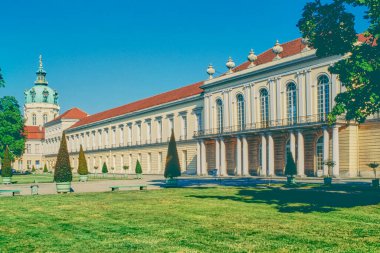Berlin, Almanya, Charlottemburg Sarayı Bahçeden görüldü