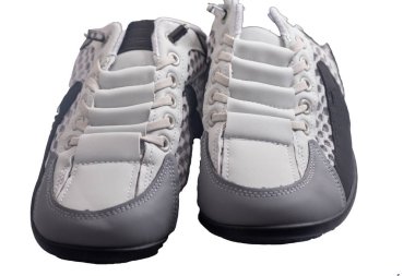 Spor ayakkabıları beyaz arka planda izole edilmiş.,