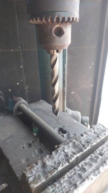 Endüstriyel Matkap Baskısının Yakın Çekimi