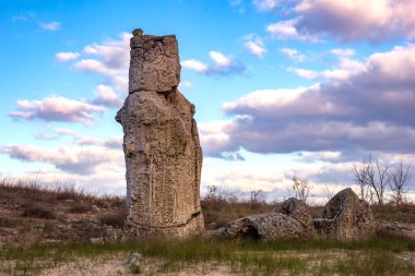 Standing Stones - Bulgaristan 'ın Varna ilindeki doğal kaya oluşumları.