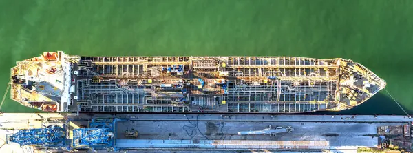 Ein Chemikalientanker Stadthafen Luftaufnahme Von Einer Drohne Konzept Exportschiff — Stockfoto