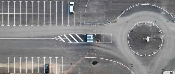 Abstracte Luchtfoto Van Een Drone Van Cirkel Kruising Weg Parkeerplaats — Stockfoto