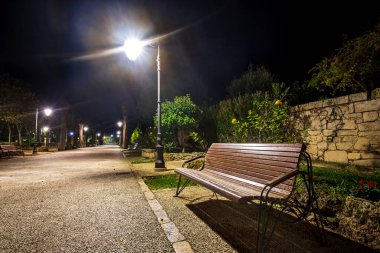 Ragusa İbla bahçesinde gece görüşü