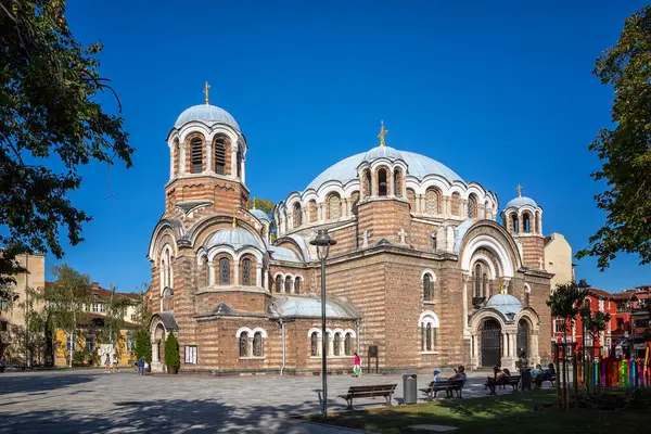 Sofya, Bulgaristan - 20 Ağustos 2019: Sveti Sedmochislenitsi Kilisesi, Bulgar Ortodoks Kilisesi. Eski camiden yeniden inşa edilmiş, adı da siyah olan..