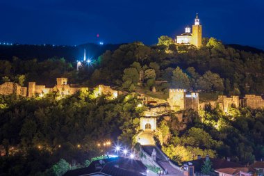 Bulgaristan 'ın Veliko Tarnovo kentindeki Çarevets kalesi