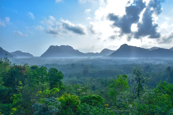 Krajina Ranní Mlhy Horách Jižního Thajska — Stock fotografie