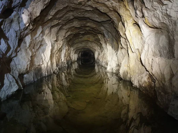 Túnel Meu Gelo Espeleostologia Espeleologia Túnel Sumidouros Masmorra — Fotografia de Stock