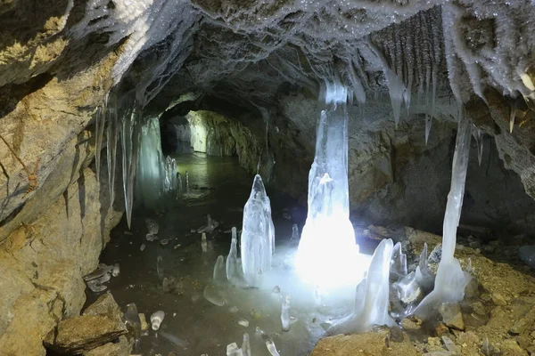 Tünel Maden Mağara Dağlar Karanlık Maceralar Dalgıçbilim — Stok fotoğraf