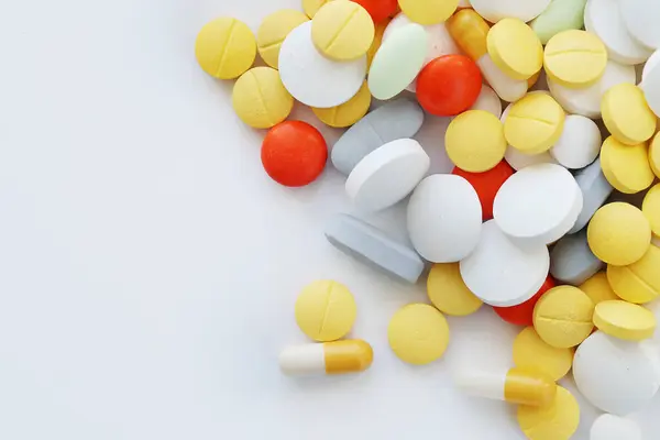 Pharmaceutical Drugs Table — Stock Photo, Image