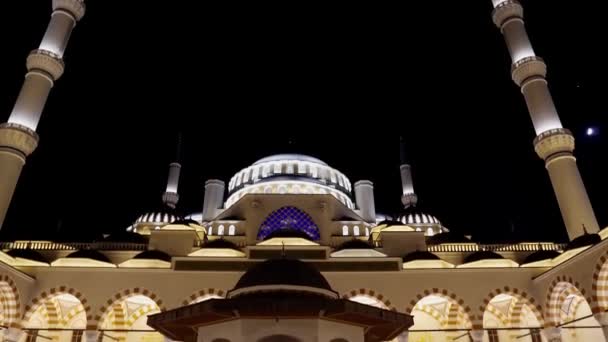Nachtzicht Camlca Moskee Istanbul Grootste Moskee Istanbul Enorme Culturele Religieuze — Stockvideo