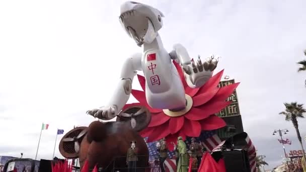 Carnival City Viareggio Parade Giant Cartoon Papier Mch Installations Millions — Vídeos de Stock