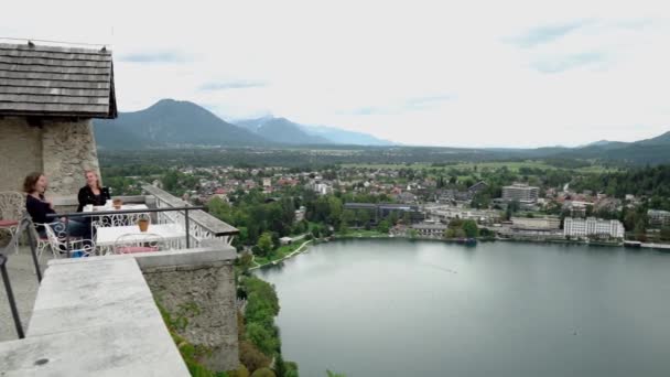 Schloss Bled Slowenien Eine Burg Auf Einem 130 Meter Hohen — Stockvideo