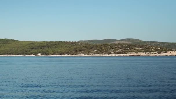 Paseos Barco Las Cercanas Islas Paklin Croacia Islas Croacia Gente — Vídeo de stock