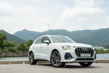 Hong Kong, Çin 27 Eylül 2022: Audi Q3 40 2022 Test sürüşü Günü 27 Eylül 2022, Hong Kong.