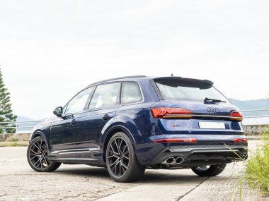Hong Kong, Çin 28 Temmuz 2023 Audi SQ7 SUV 2023 Test sürüşü 28 Temmuz 2023, Hong Kong.
