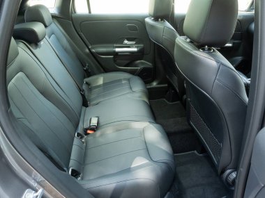 Hong Kong, Çin 15 Ocak 2023: Mercedes-Benz 200 SUV 2023 İç İşleri 11 Ekim 2023, Hong Kong.