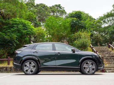 Hong Kong, Çin 29 Ekim 2024 Nissan ARIYA EV Test Sürüşü 29 Ekim 2024, Hong Kong.
