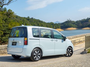 Hong Kong, Çin 12 Şubat 2025: Honda Freed e: HEV MPV Hybrid Test Günü 12 Şubat 2025, Hong Kong.