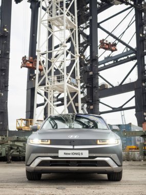 Hong Kong, Çin 26 Mart 2025: Hyundai IONIQ 5 Test Sürüşü 26 Mart 2025, Hong Kong.