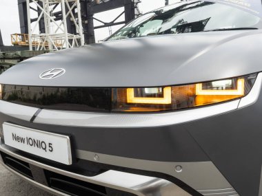 Hong Kong, Çin 26 Mart 2025: Hyundai IONIQ 5 Test Sürüşü 26 Mart 2025, Hong Kong.
