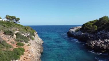 İspanyol mavi gölünün drone görüntüleri