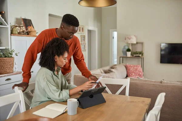 Young Multiracial Couple Going Bills Doing Online Banking Using Digital — Stock Photo, Image