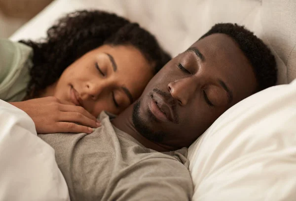 Closeup Young Multiracial Couple Lying Asleep Bed Together Home Morning — Stock Photo, Image