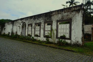 Morretes is a historic city in Paran, founded in 1733. One of its highlights are the many well-preserved old buildings