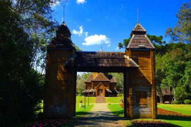 Memorial Ucraniano, Paran Brezilya 'nın Curitiba kentindeki Parque Tingi' de yer alan bir turistik merkezdir.