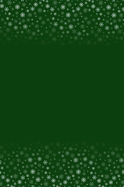 降雪的圣诞绿色背景 新年卡片的概念设计与雪花 垂直格式 — 图库照片