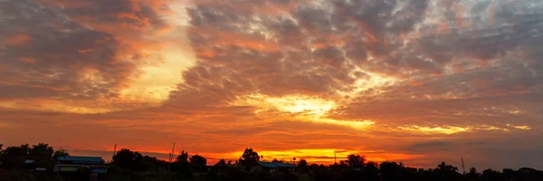 Banner Goldener Himmel Sonnenaufgang Dramatisch Schöne Aussicht Auf Die Landschaft — Stockfoto