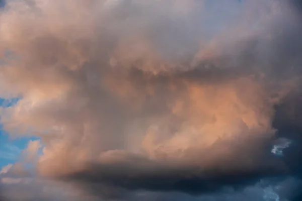 Dramatische Dunkle Gewitterregen Wolken Schwarzen Himmel Hintergrund Dunkle Gewitterwolken Trüben — Stockfoto