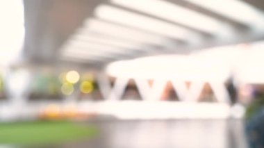 İşletme bürosu, arka plandaki toplantı odasının bokeh eğitim etkinliğini bulanıklaştırdı. Toplantı odasının bulanık ve soyut arka planı. Arka plan bulanık ofis modern lobi dekorasyonu boş oda