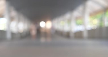 Renkli Bokeh soyut bulanık arka plan müzik festivali sahne performansı partisi. Canlı arka plan kıvılcımları animasyon hareketini ateşliyor. Göz kırpan gece hayatı ile sahne arkası görüntüsü yanıp sönen ışık