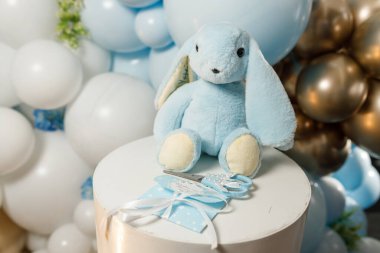 Çikolatalı tavşanlı doğum günü pastası