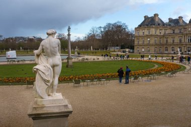 Paris, Fransa 'daki Samuel-Paty Meydanı ve Cluny Müzesi (Cluny Müzesi). 24 Mart 2023.