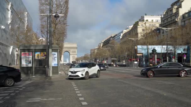Елисейские Поля Пересечение Авеню Георга Ранним Весенним Утром Париж Франция — стоковое видео