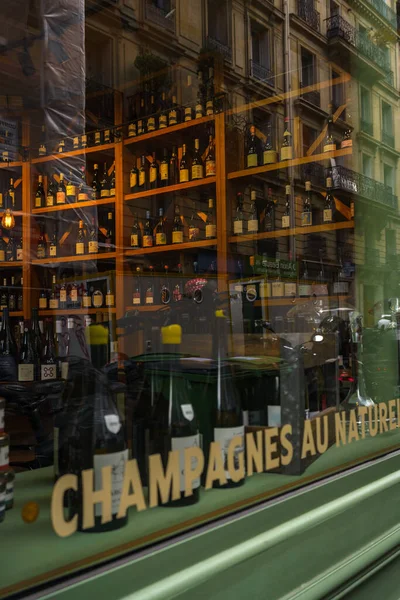 Вікно Магазину Вин Парижі Франція Березня 2023 — стокове фото