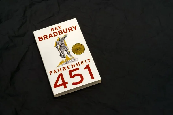 Fahrenheit 451 Ray Bradbury Superficie Scura Lahti Finlandia Giugno 2023 Foto Stock