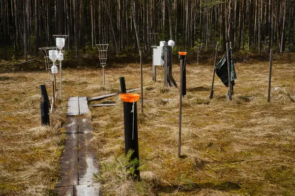 Evo Doğa Rezervi, Finlandiya 'da doğa araştırmaları için kullanılan araçlar.