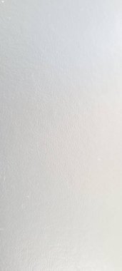 Minimalist yapıya sahip güçlü koyu arkaplan