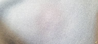 Minimalist yapıya sahip güçlü koyu arkaplan