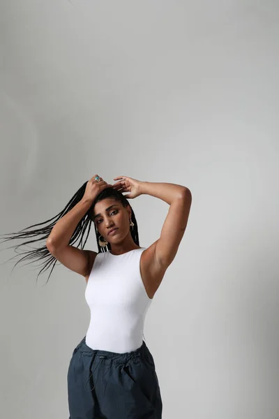 African American Young Woman Long Dark Braids Posing Indoor Mock — Stock Fotó