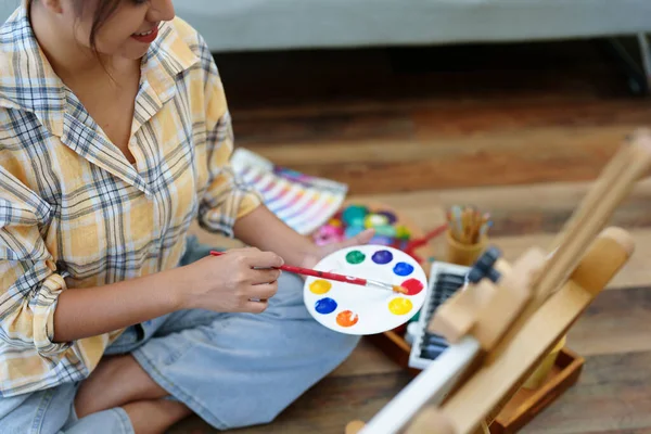 Portrait Asian Woman Designing Art Her Spare Time — Stock Photo, Image