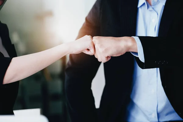 Business Success Concept Met Partner Partnership Giving Fist Bump Complete — Stockfoto