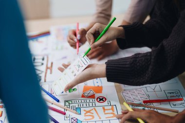 Creative Web Ekibi, cep telefonu için Grafik Tasarımcı, cep telefonu uygulaması ve geliştirme şablonu planı için web sitesi ux ui uygulaması, prototip kablo geliştirme süreci